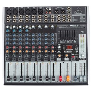 Behringer X1222USB