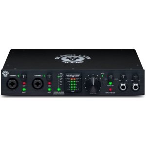 Black Lion Audio Revolution 6x6