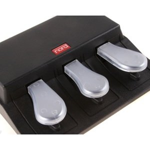 Nord Triple pedal (rozbalené)