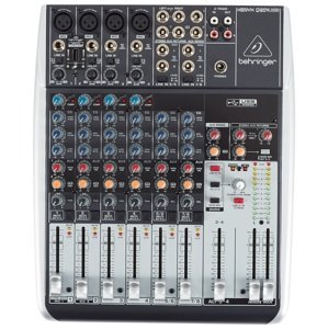 Behringer Q1204USB (použité)