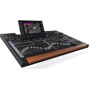 Behringer WING-BK (rozbalené)